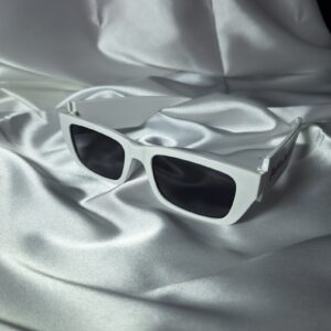 gafas de sol exclusivas en blanco